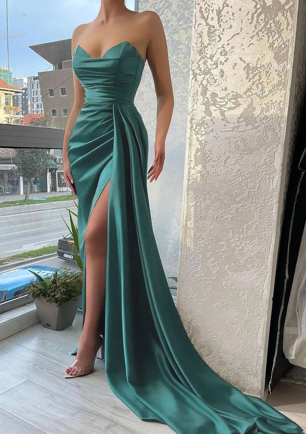 Serene Hill 2025 Arabic Green Mermaid Sweetheart Strapless Court Satin Prom Dress with Pleated Split for Women's Party LA72686